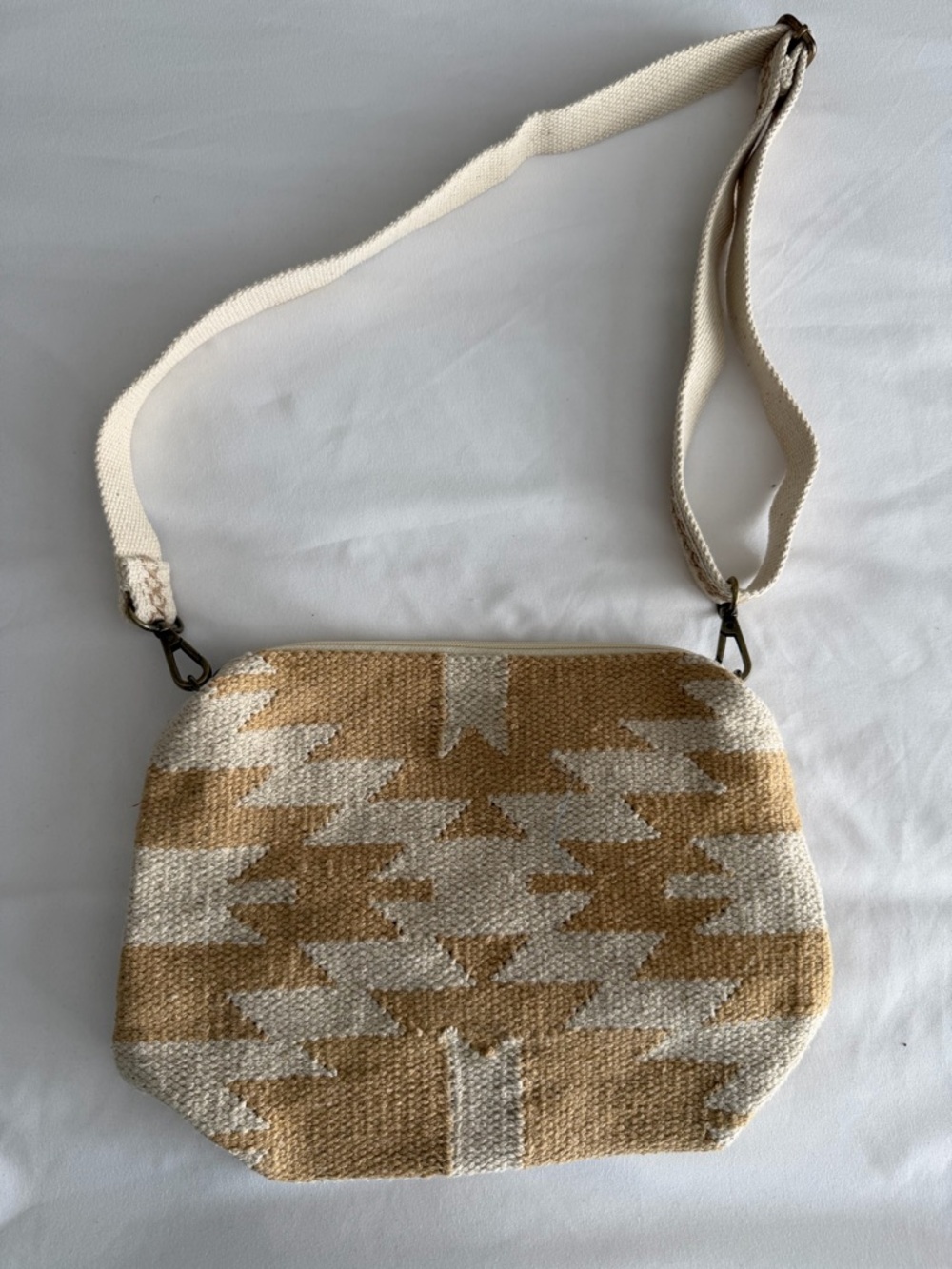 Panache Apparel Woven Geometric Aztec Western Cream Tan Canvas Crossbody Bag